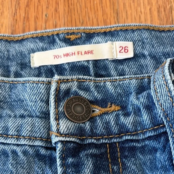 Levi’s 70s High Flare Wide Leg Jeans - Picture 4 of 6